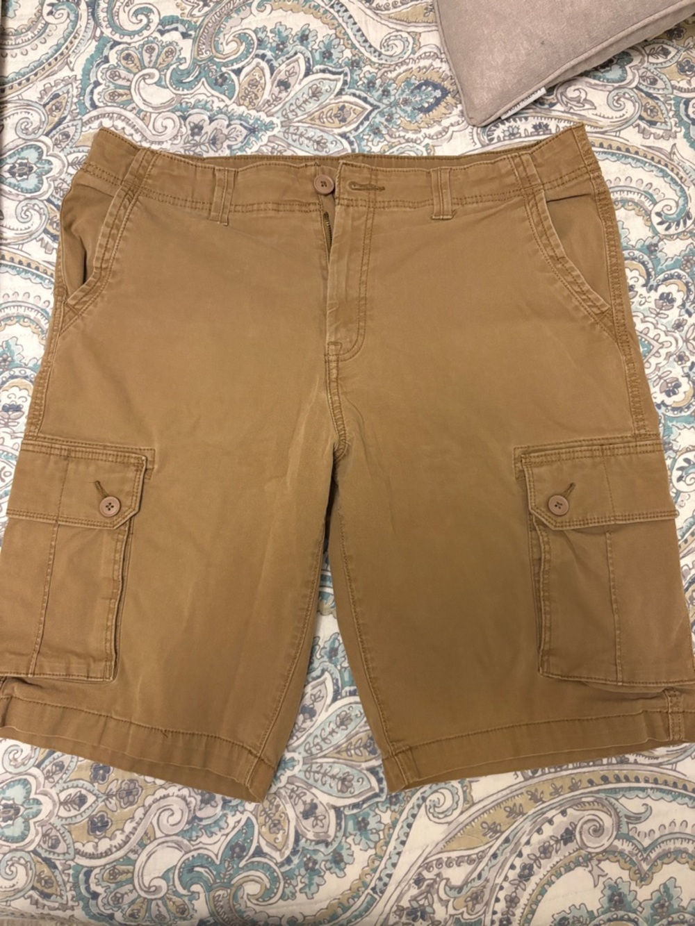 Sonoma Men's Cargo Shorts in Brown/Tan
